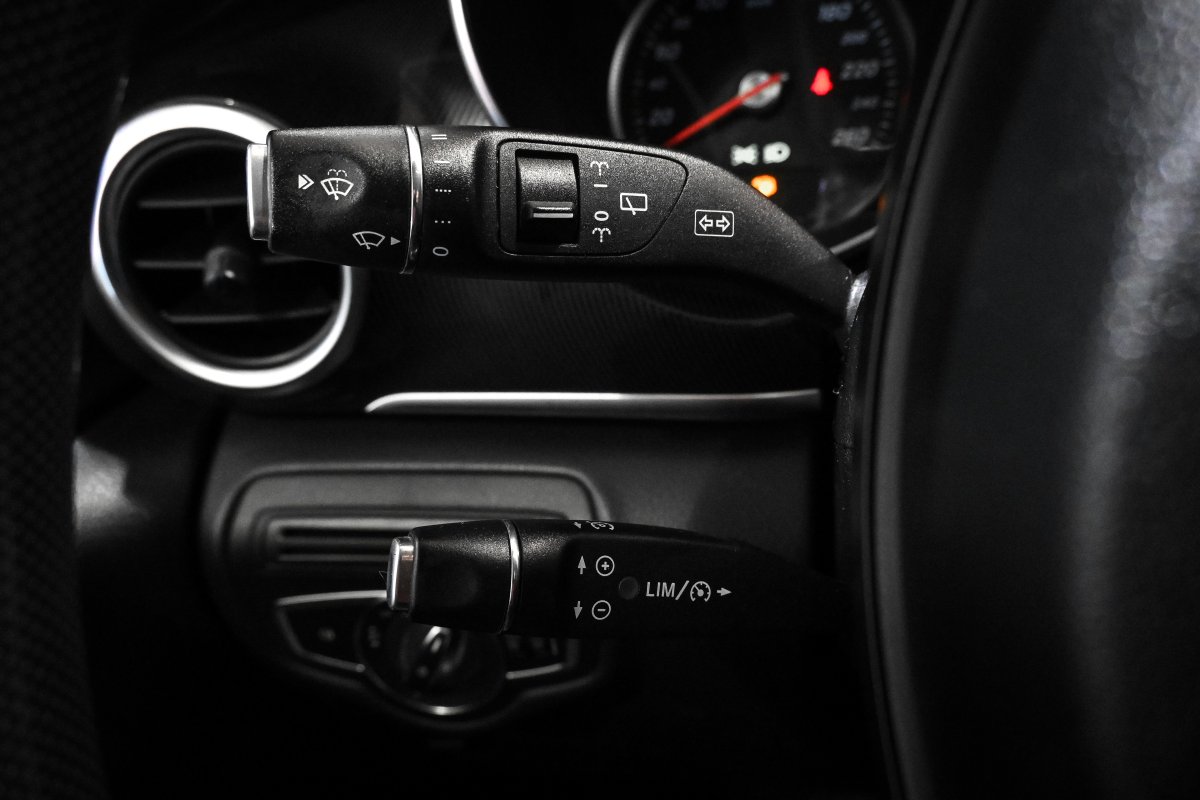 Foto Mercedes-Benz Clase V 24