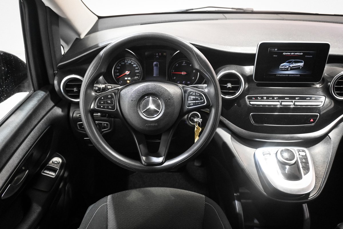 Foto Mercedes-Benz Clase V 23