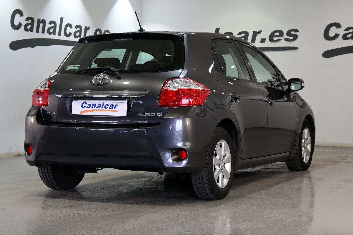 Foto Toyota Auris 4