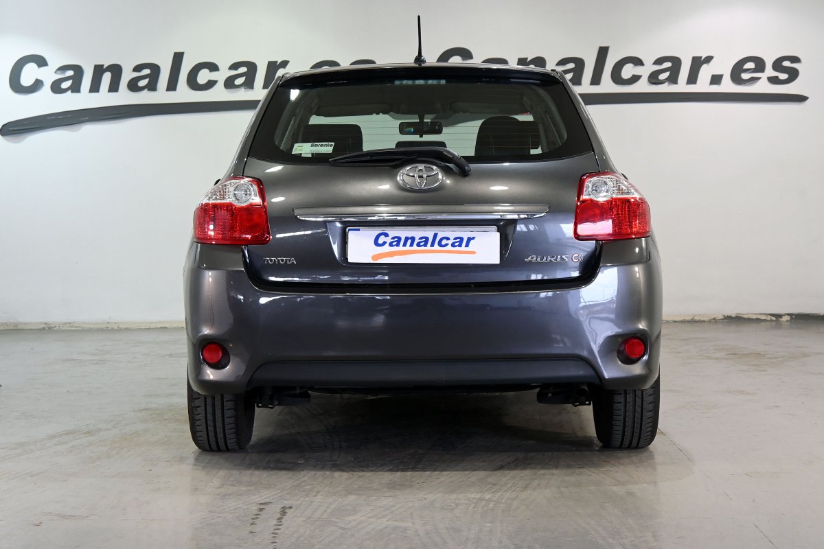 Foto Toyota Auris 6