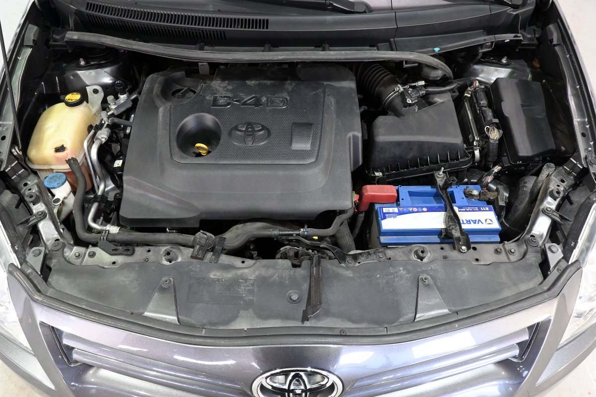 Foto Toyota Auris 11