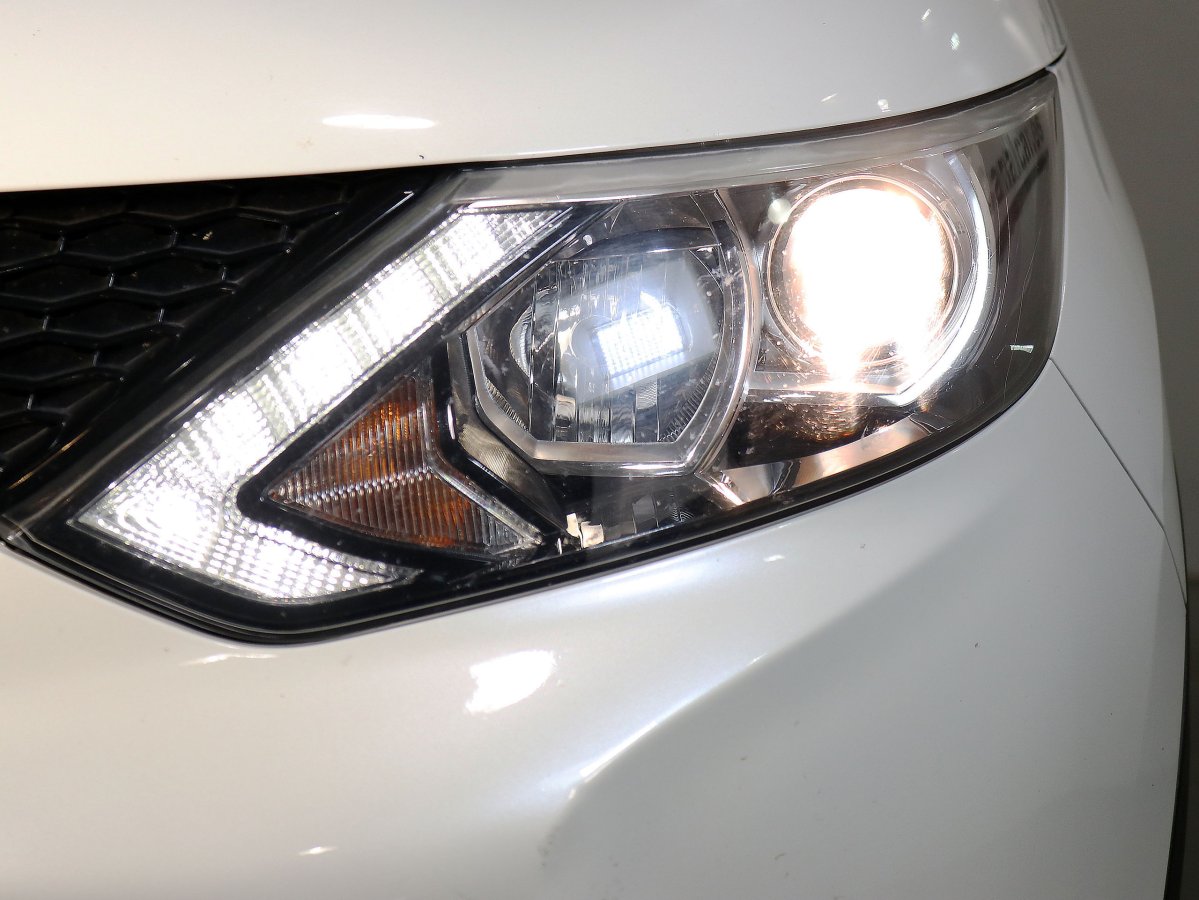 Foto Nissan Qashqai 12