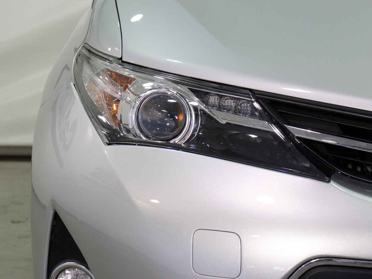 Foto Toyota Auris 11