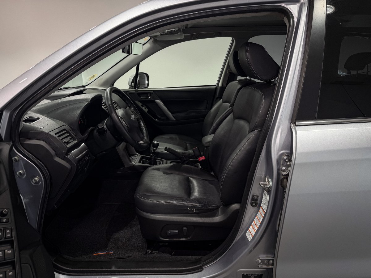 Foto Subaru Forester 10