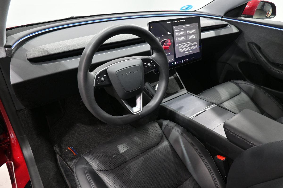 Foto Tesla model 9