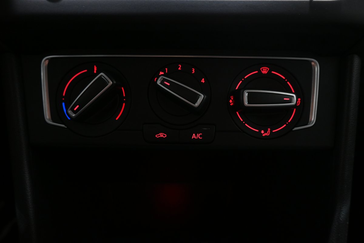 Foto Volkswagen Polo 16