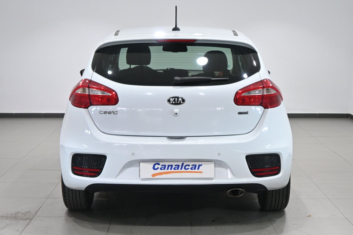 Foto Kia Ceed 5