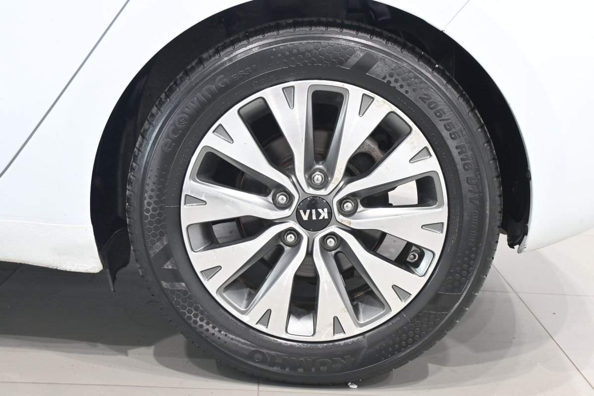 Foto Kia Ceed 31