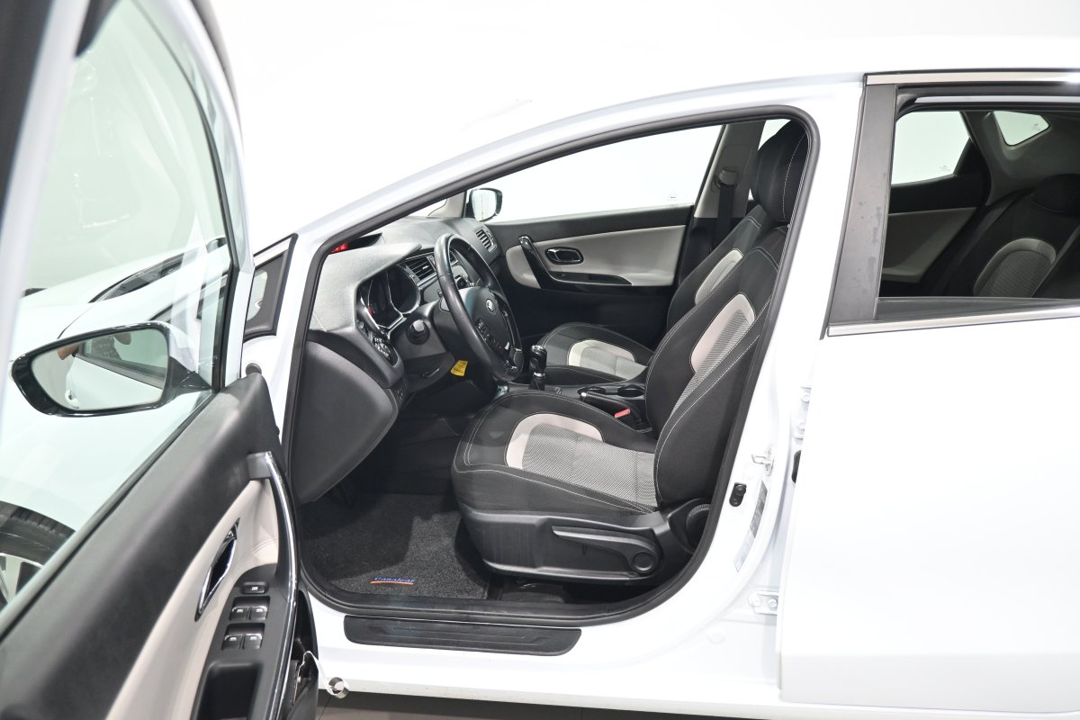 Foto Kia Ceed 10