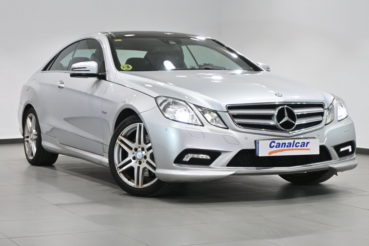 Foto Mercedes-Benz E 3