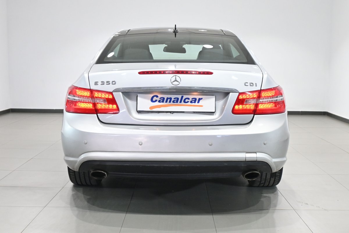 Foto Mercedes-Benz E 5