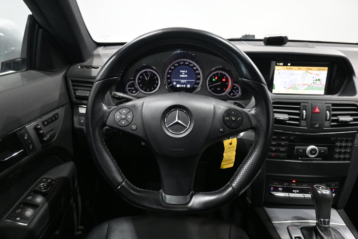 Foto Mercedes-Benz E 17