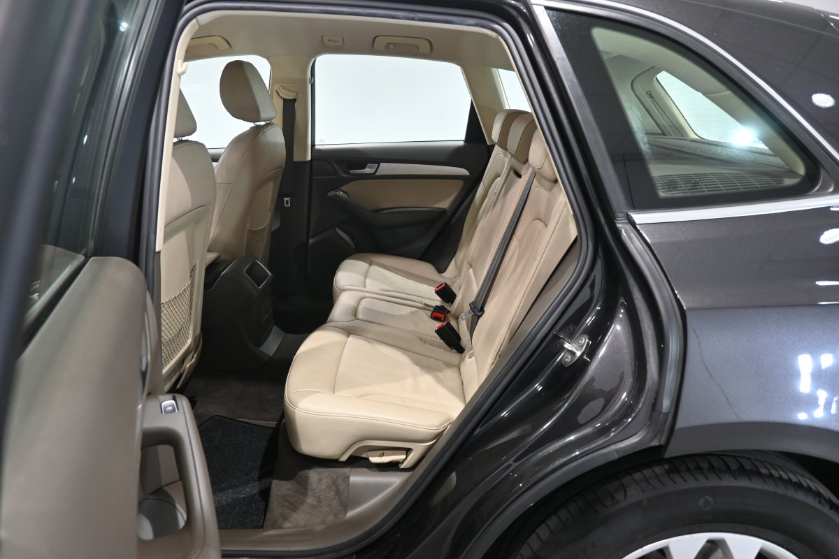 Foto Audi Q5 12