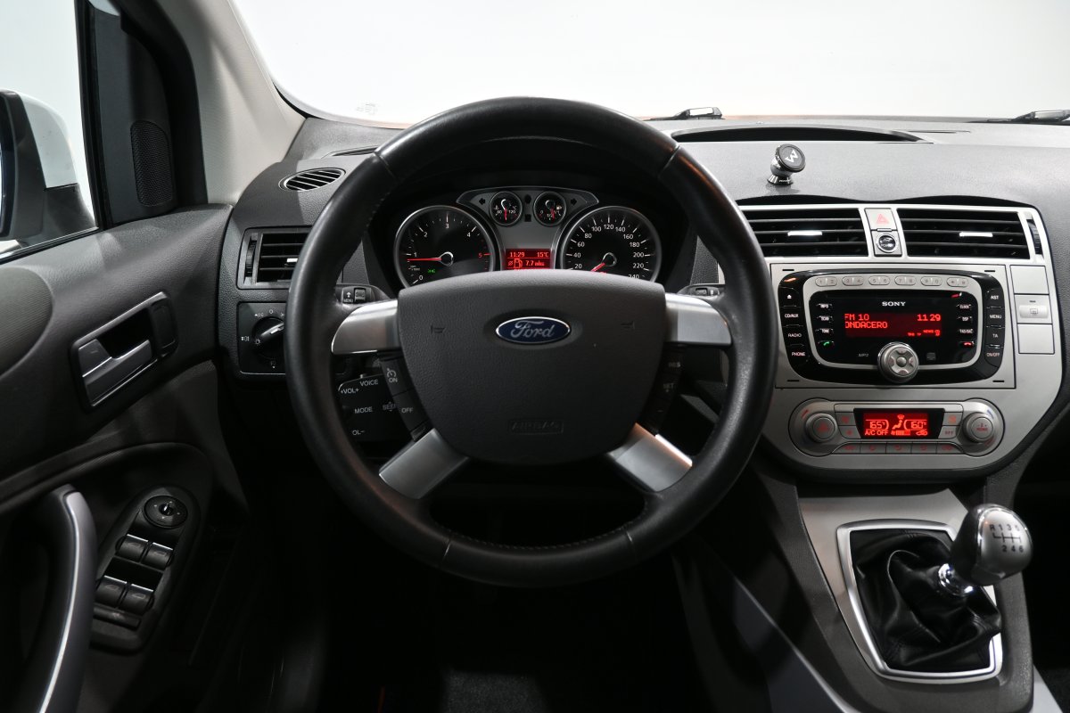 Foto Ford Kuga 18