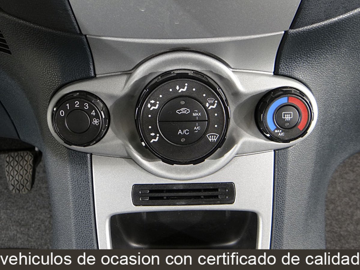 Foto Ford Fiesta 27