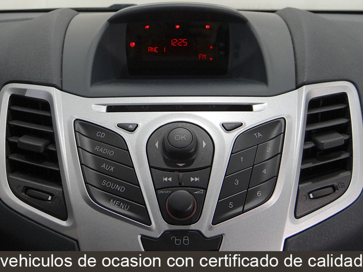 Foto Ford Fiesta 28
