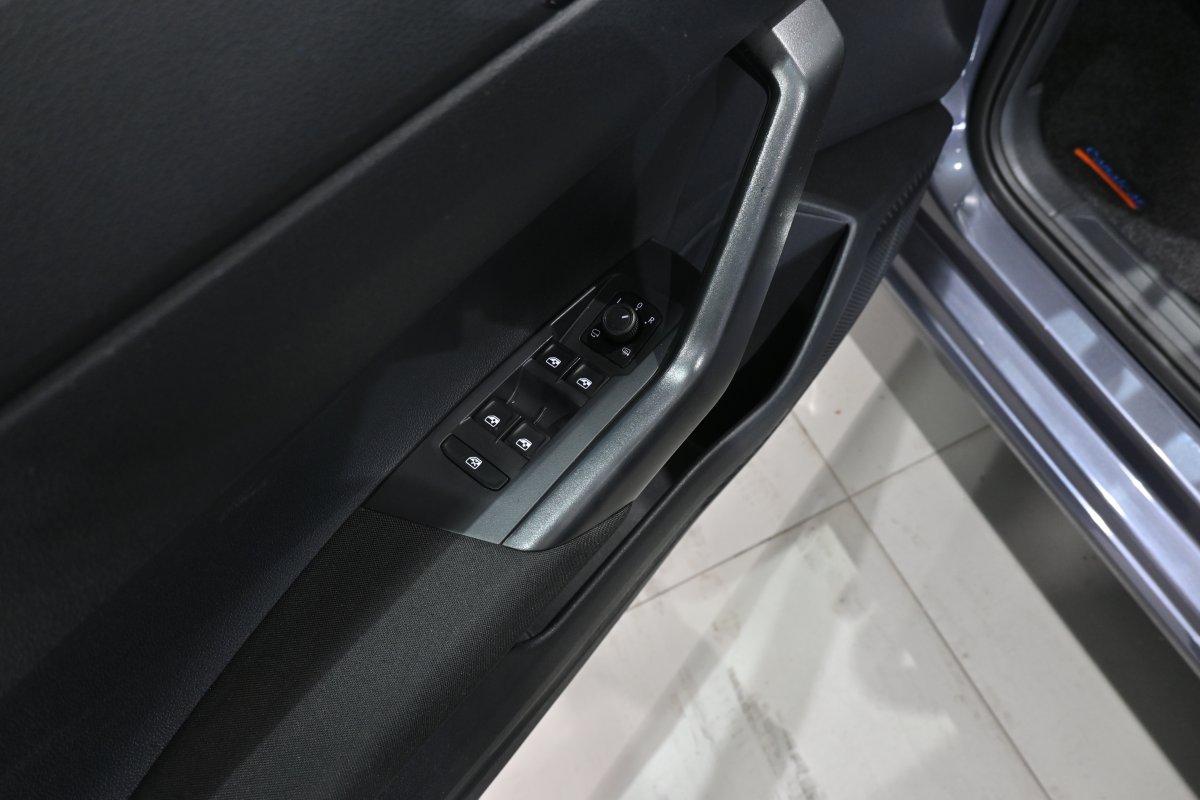 Foto Volkswagen Polo 25