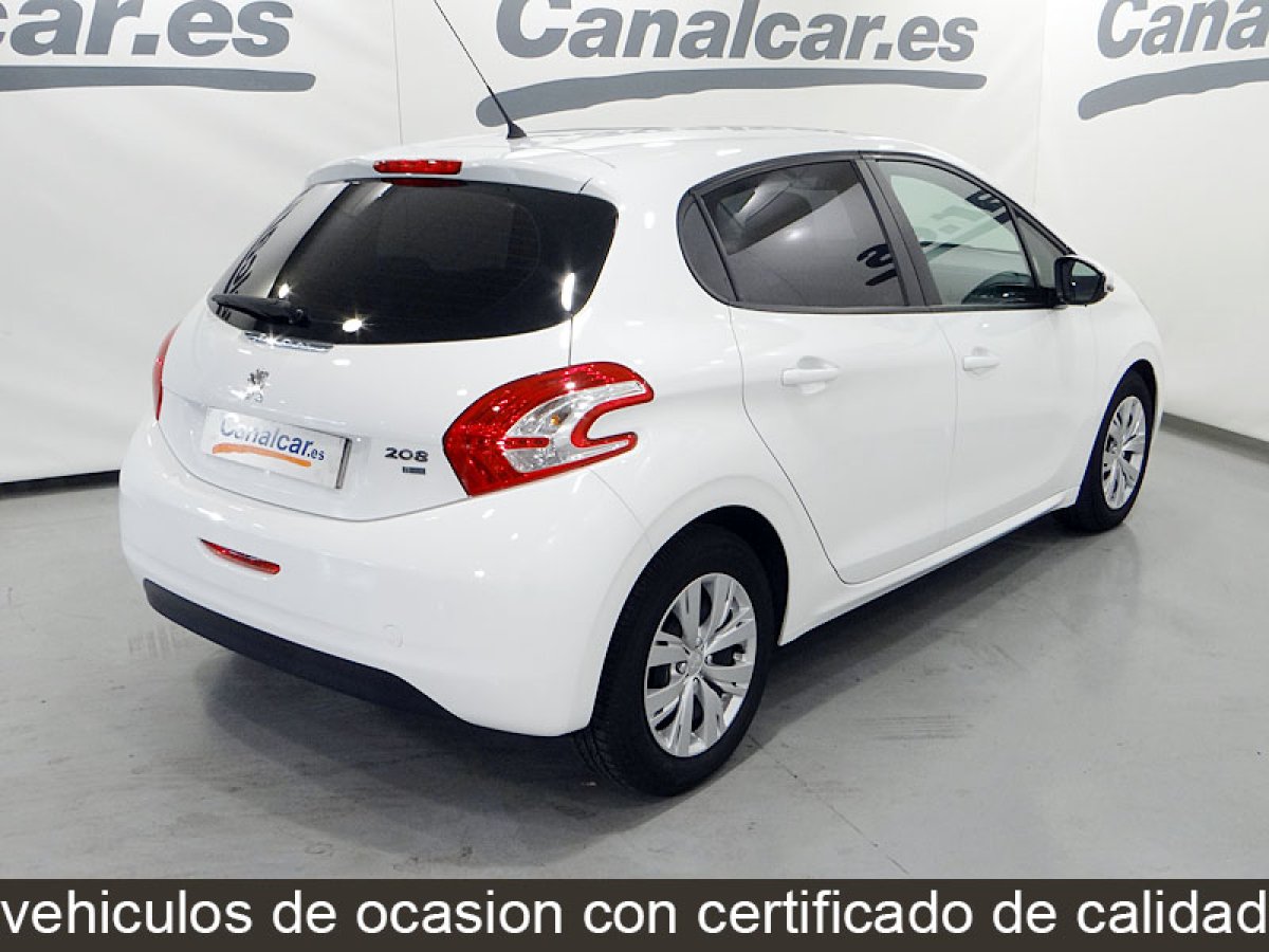 Foto Peugeot 208 5