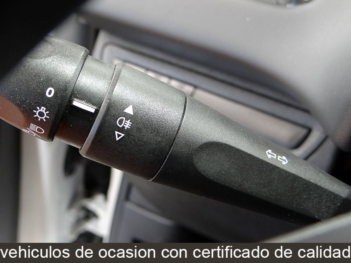 Foto Peugeot 208 27
