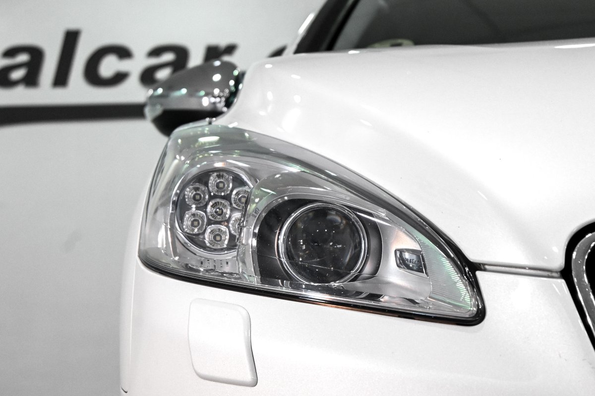Foto Peugeot 508 13