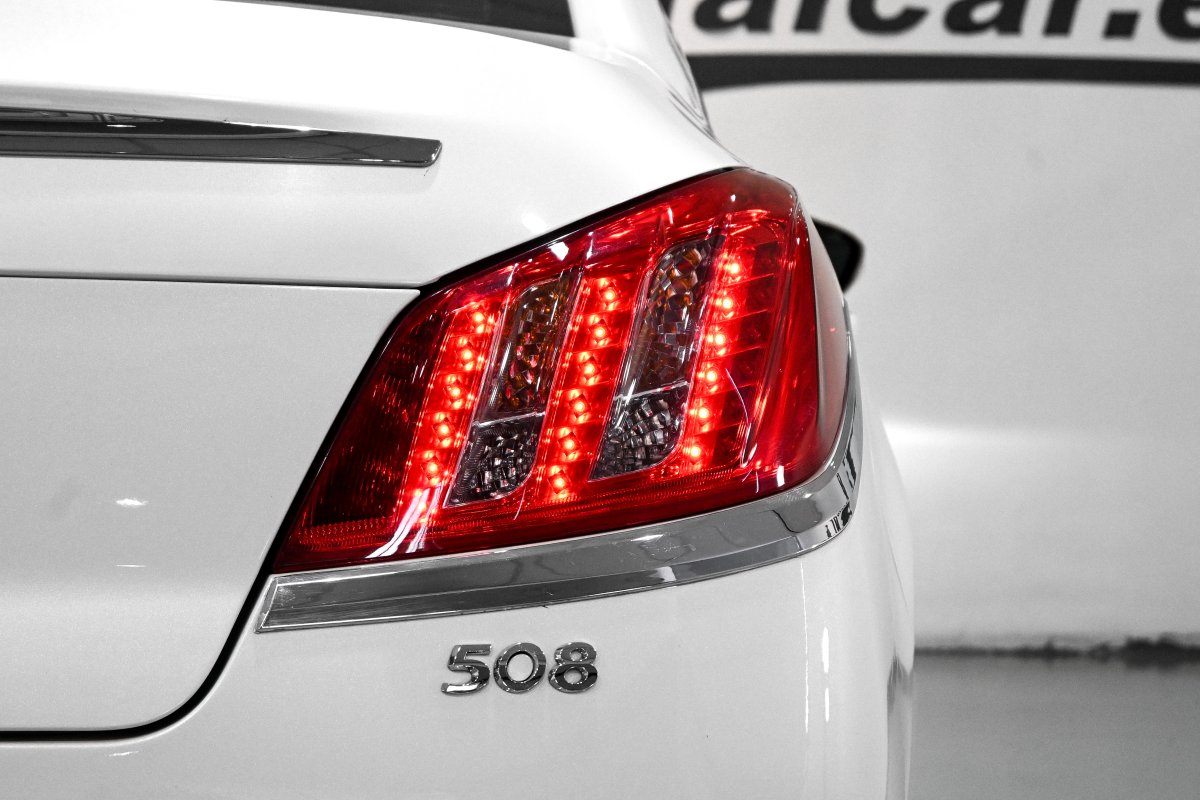 Foto Peugeot 508 12