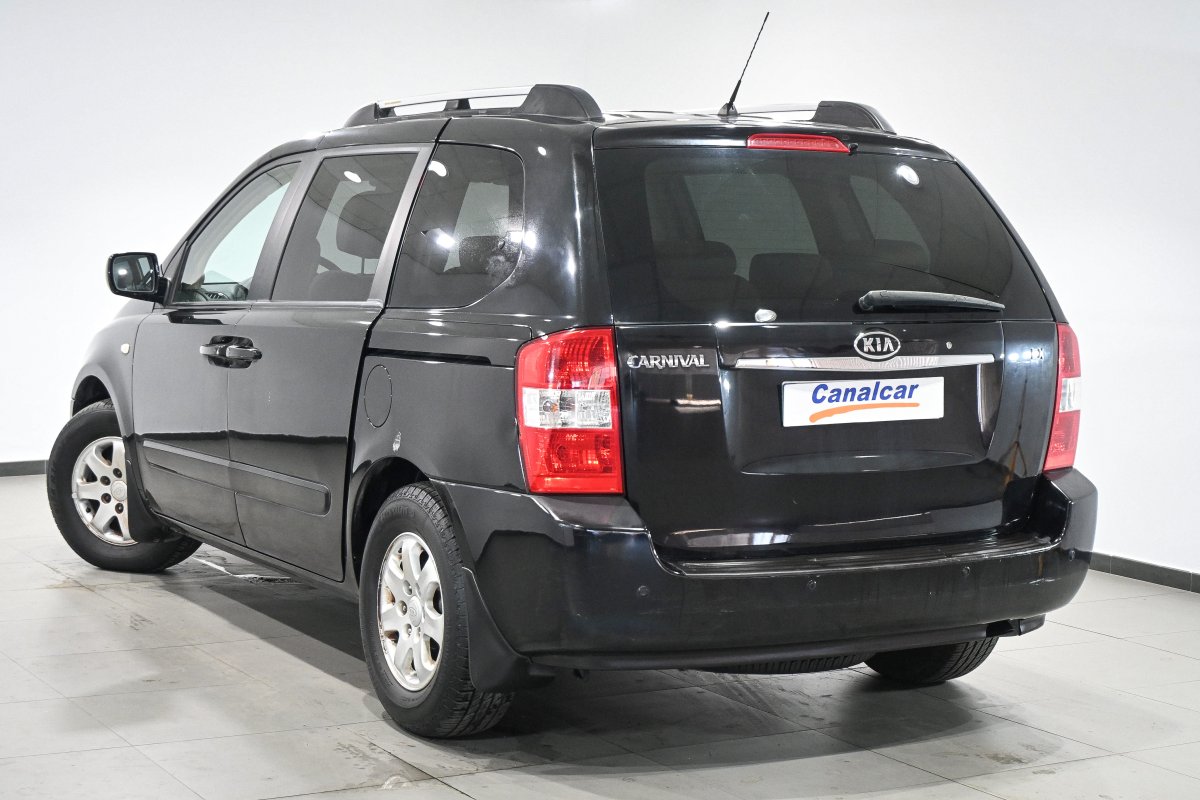 Foto Kia Carnival 6