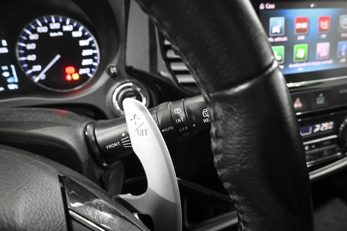 Foto Mitsubishi Outlander 26