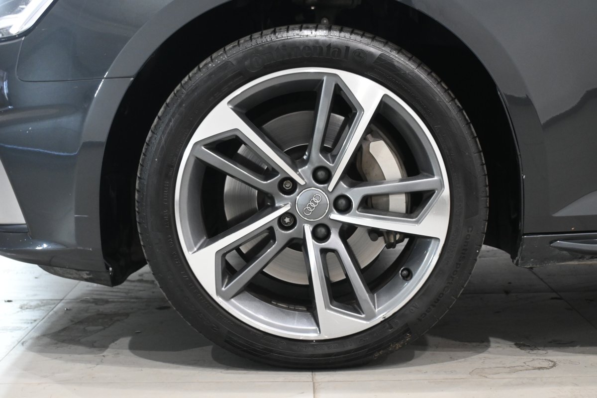 Foto Audi A4 31