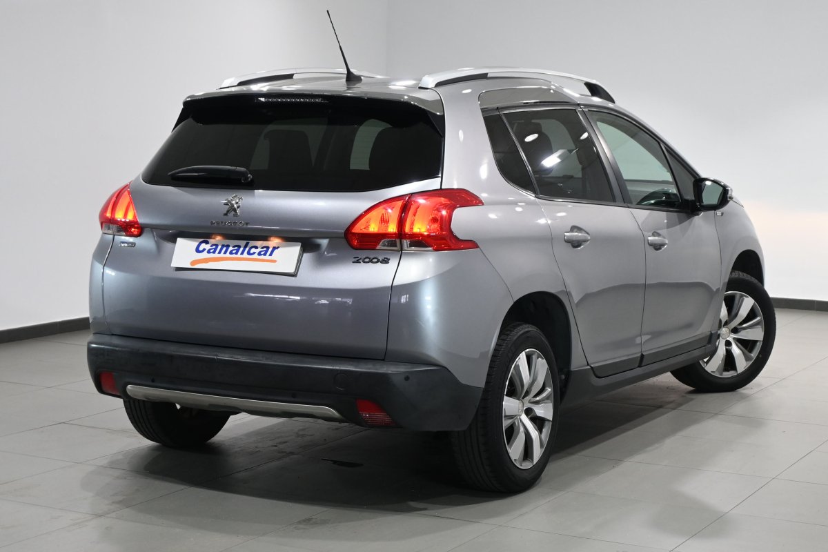 Foto Peugeot 2008 4
