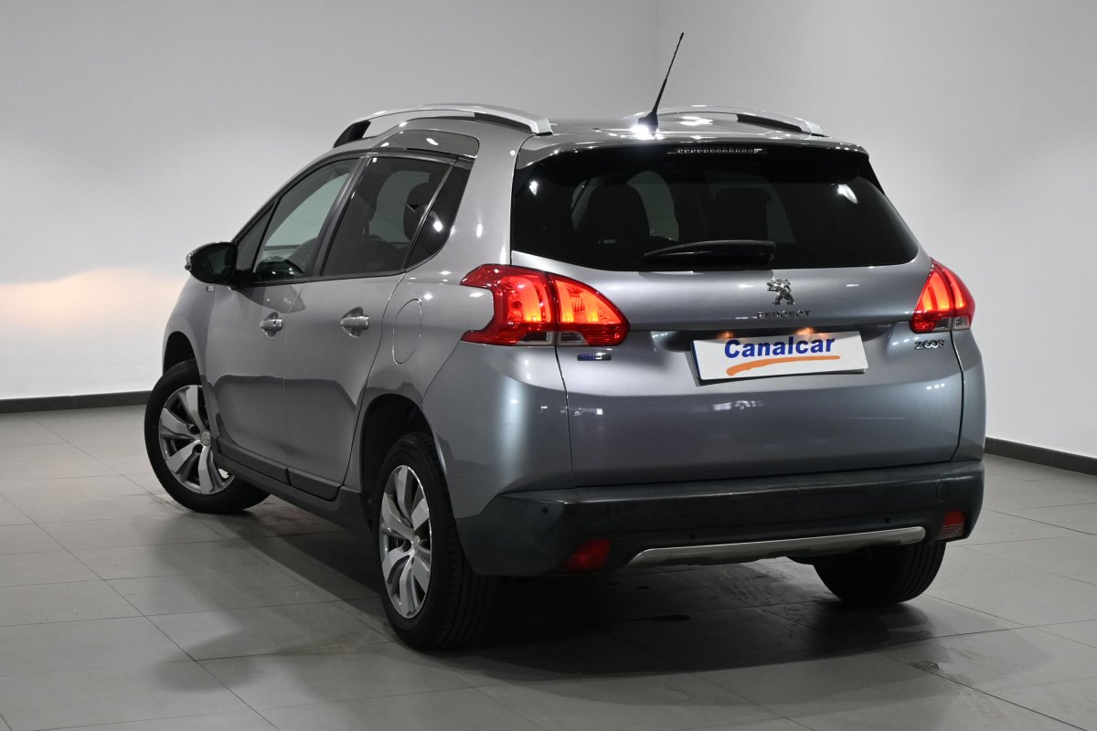 Foto Peugeot 2008 6