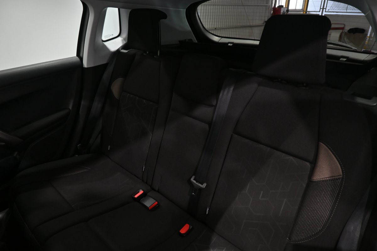 Foto Peugeot 2008 12