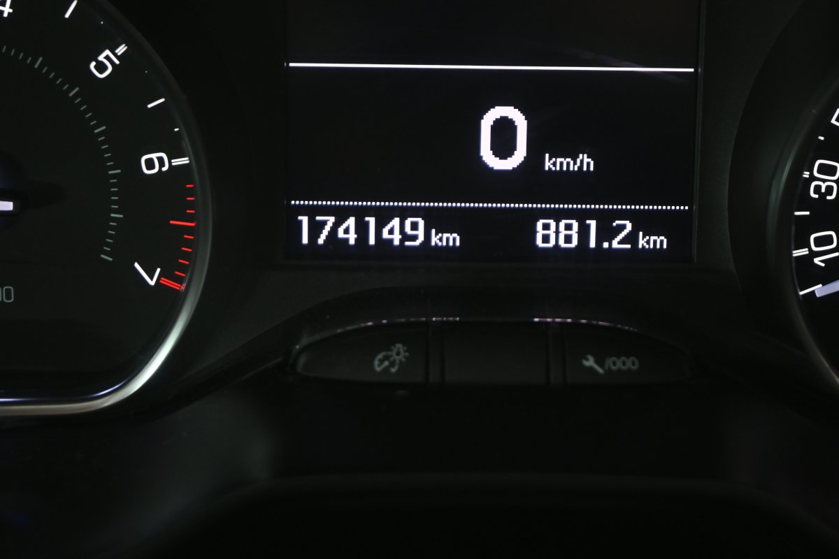 Foto Peugeot 2008 13