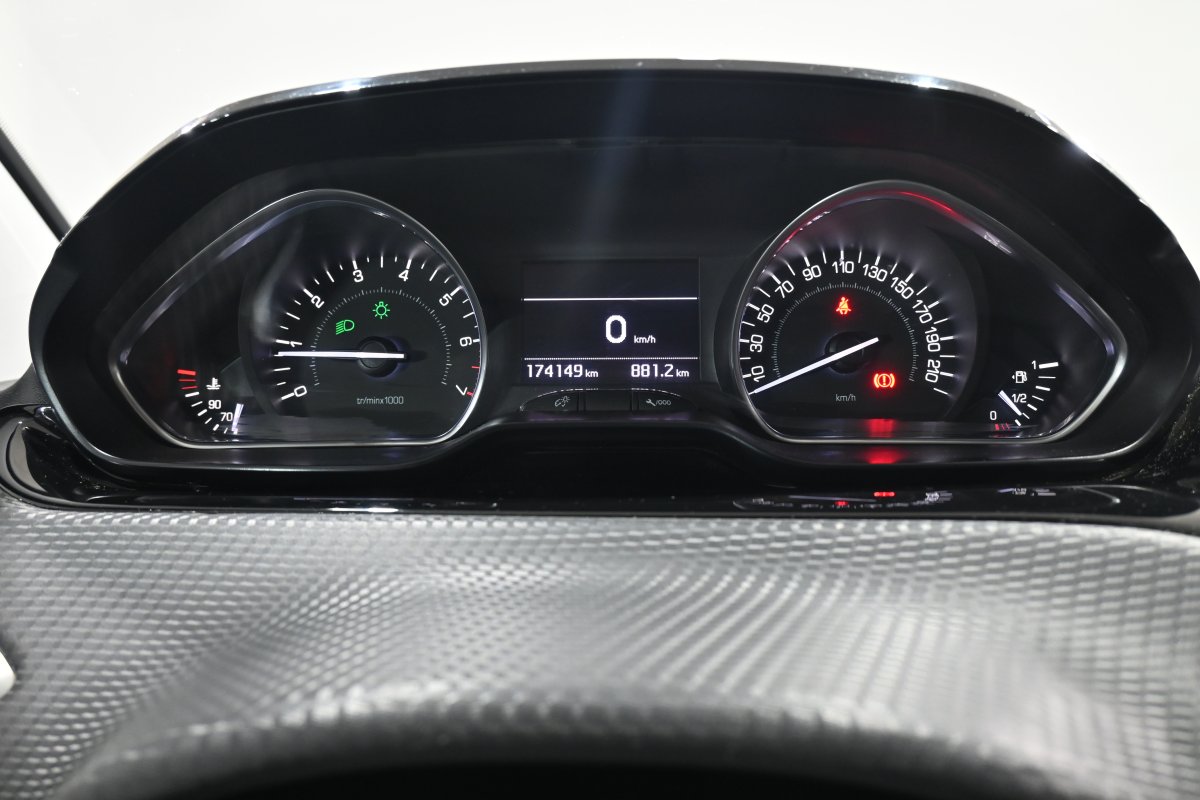 Foto Peugeot 2008 14