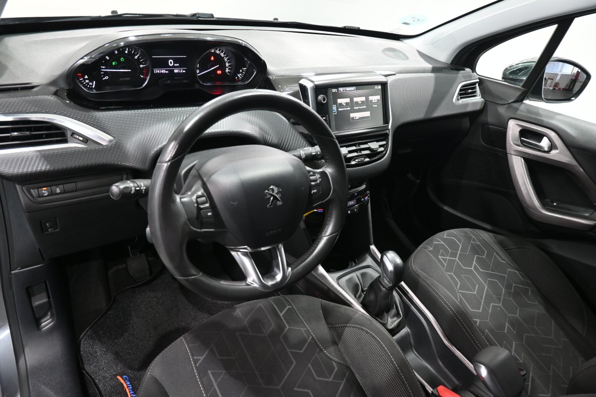 Foto Peugeot 2008 9