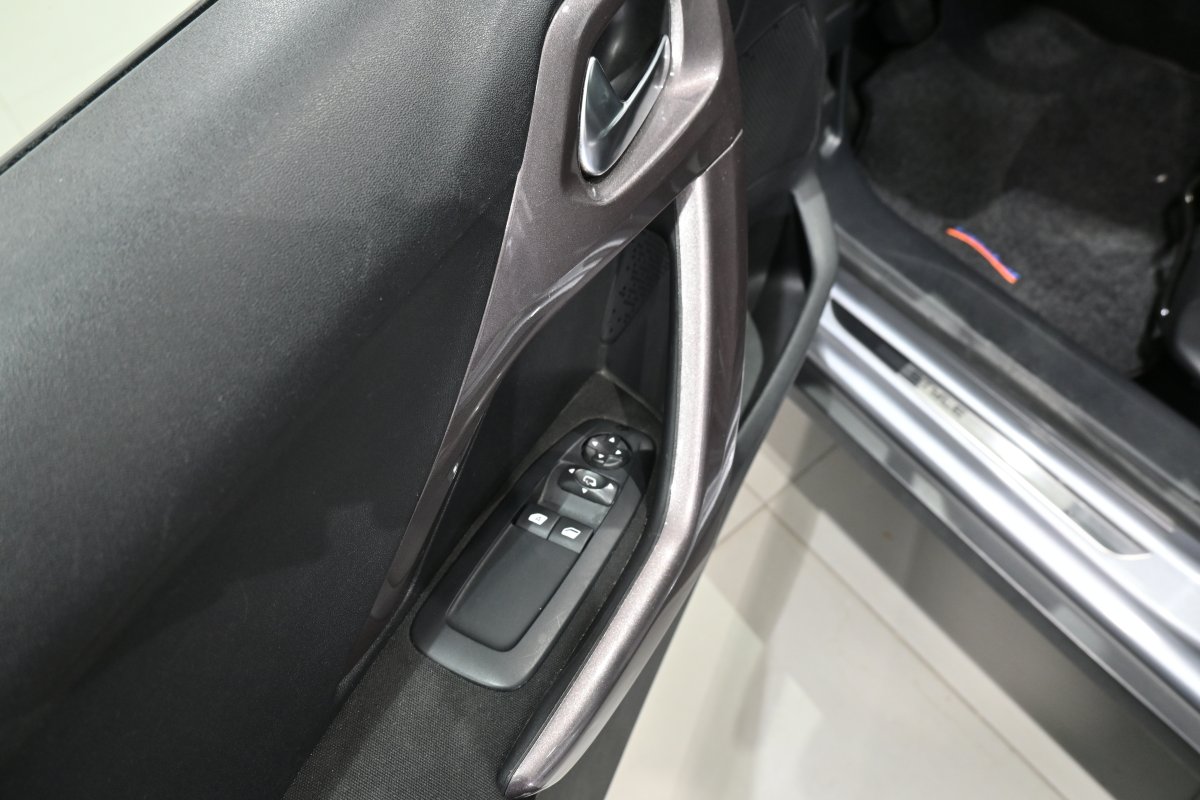 Foto Peugeot 2008 27