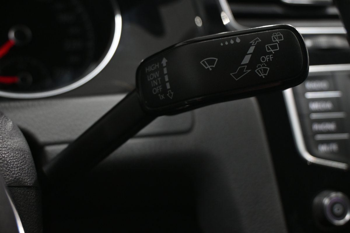 Foto Volkswagen Golf 24