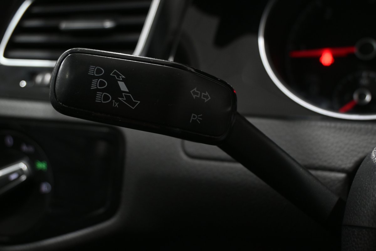 Foto Volkswagen Golf 23