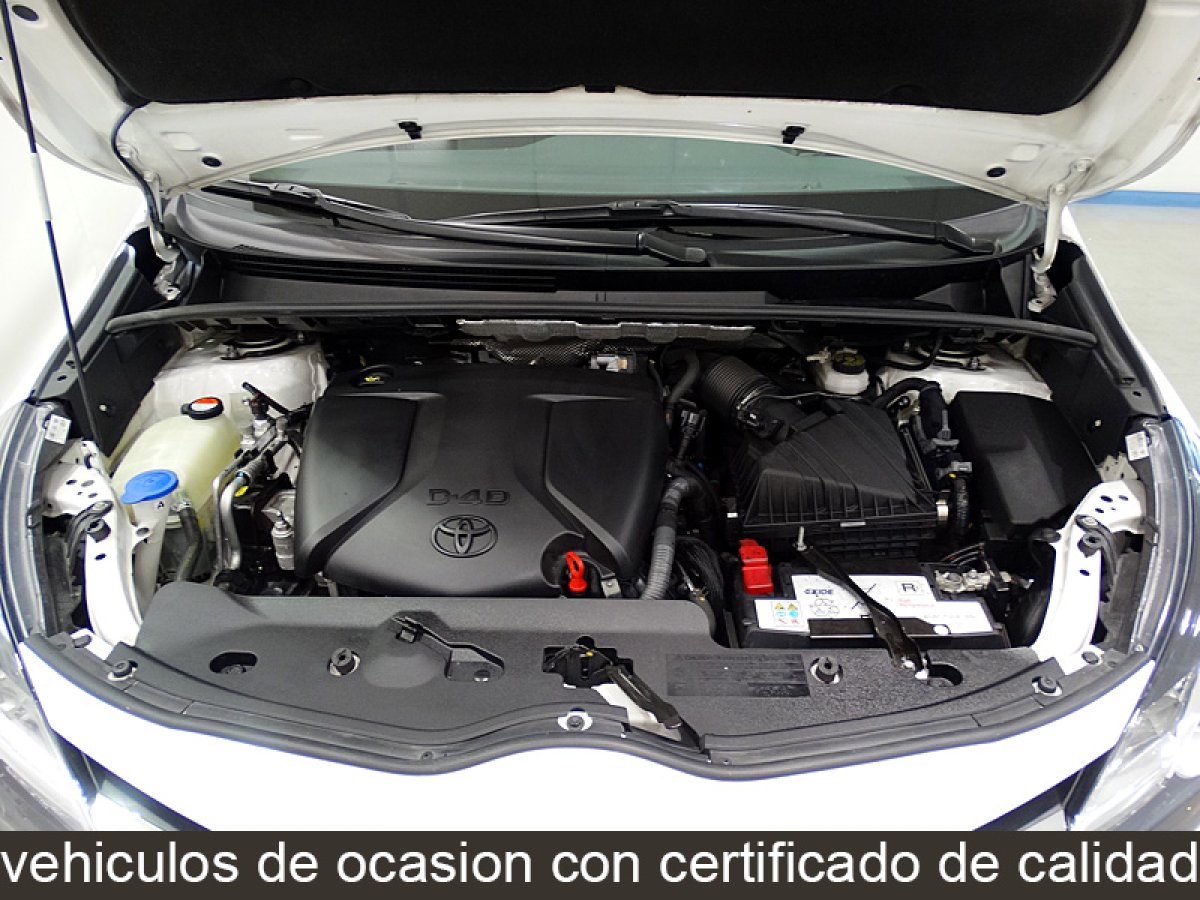 Foto Toyota Verso 15