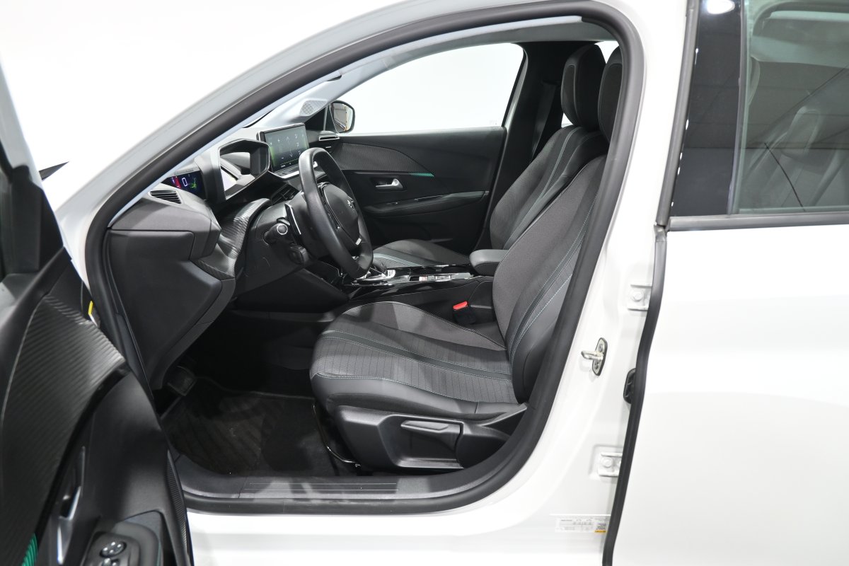 Foto Peugeot 208 10
