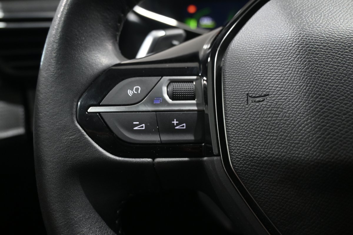 Foto Peugeot 208 22