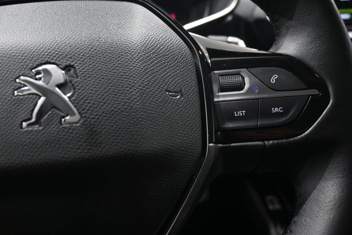 Foto Peugeot 208 23