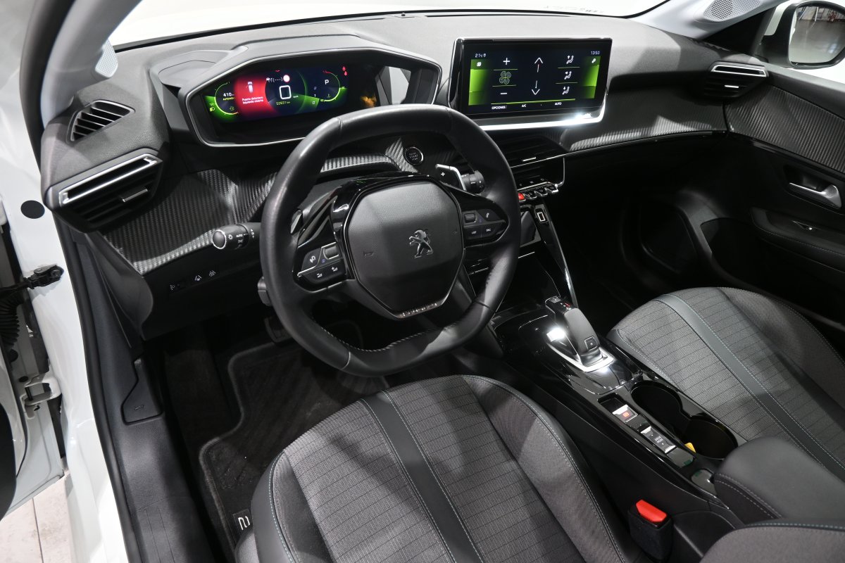 Foto Peugeot 208 9