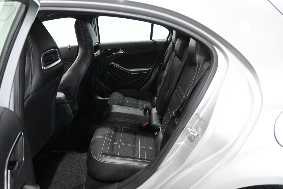 Foto Mercedes-Benz A 10