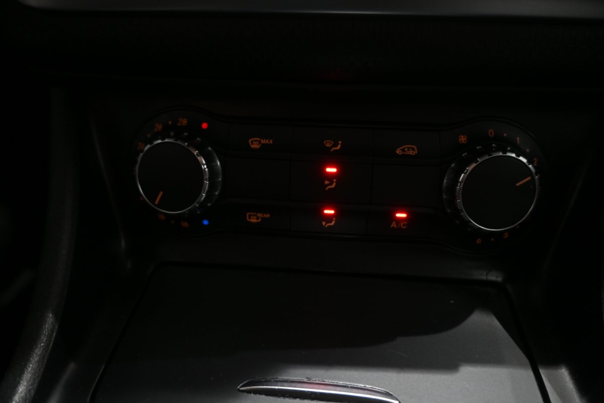 Foto Mercedes-Benz A 15