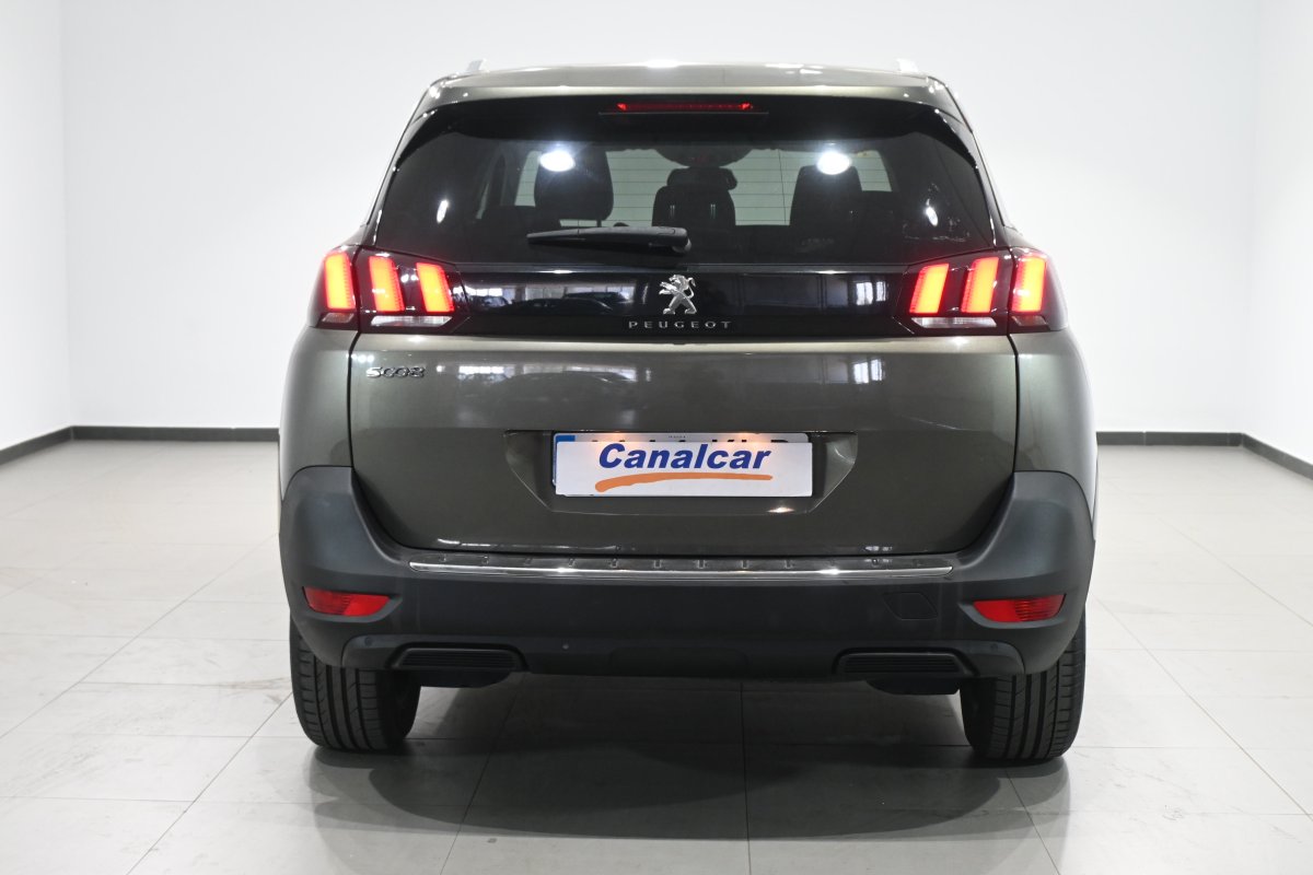 Foto Peugeot 5008 5