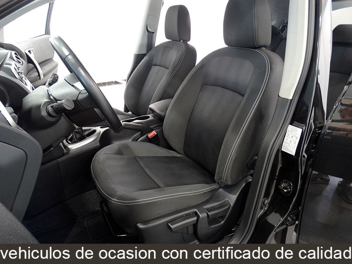 Foto Nissan Qashqai+2 16