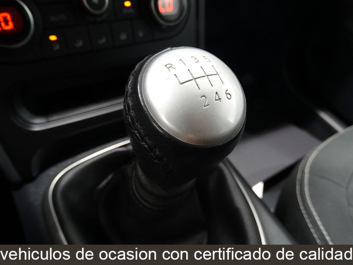 Foto Nissan Qashqai+2 24