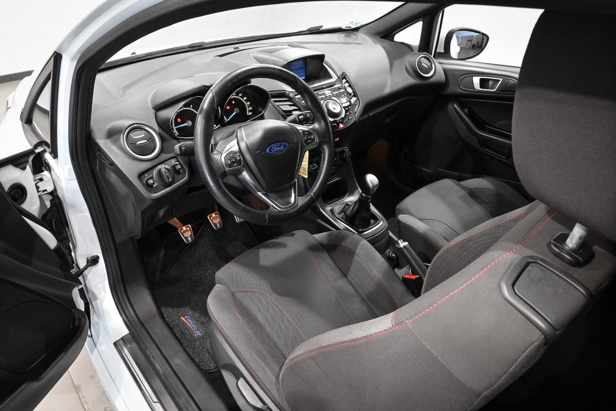 Foto Ford Fiesta 9