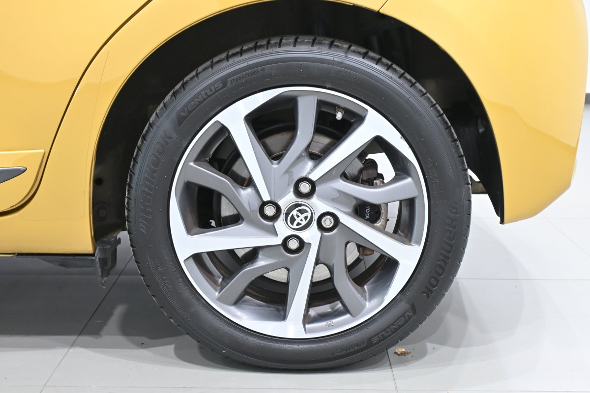 Foto Toyota Yaris 31