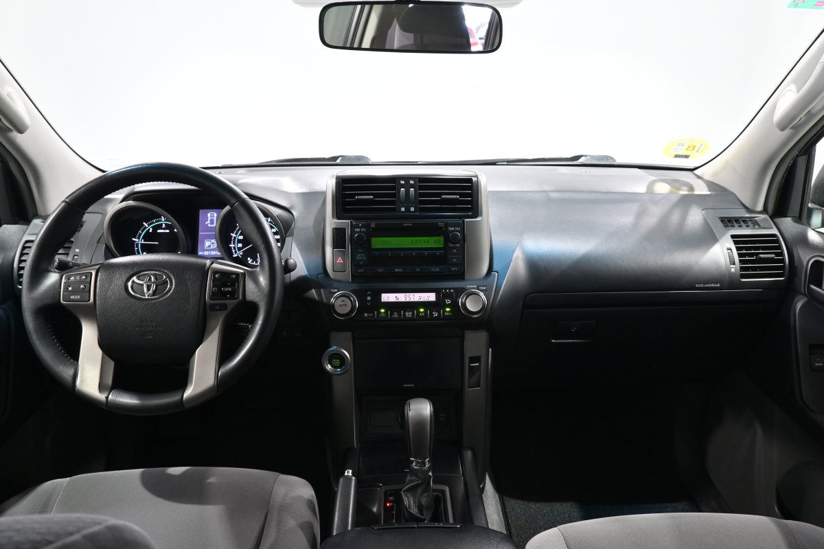 Foto Toyota Land 16